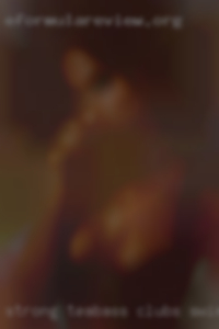 Strong tea.Bass clubs swinger guitarist.